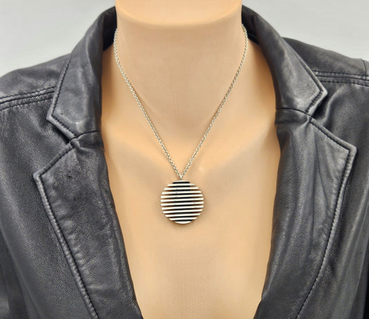 SH London Jewelry Abstract Modernist Sterling Pendant Necklace London 1971 SH