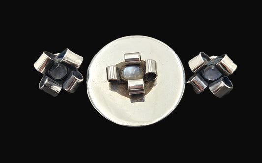 Superb Rare Sam Kramer Sterling Moonstone Brooch Earrings Demi Parure Set