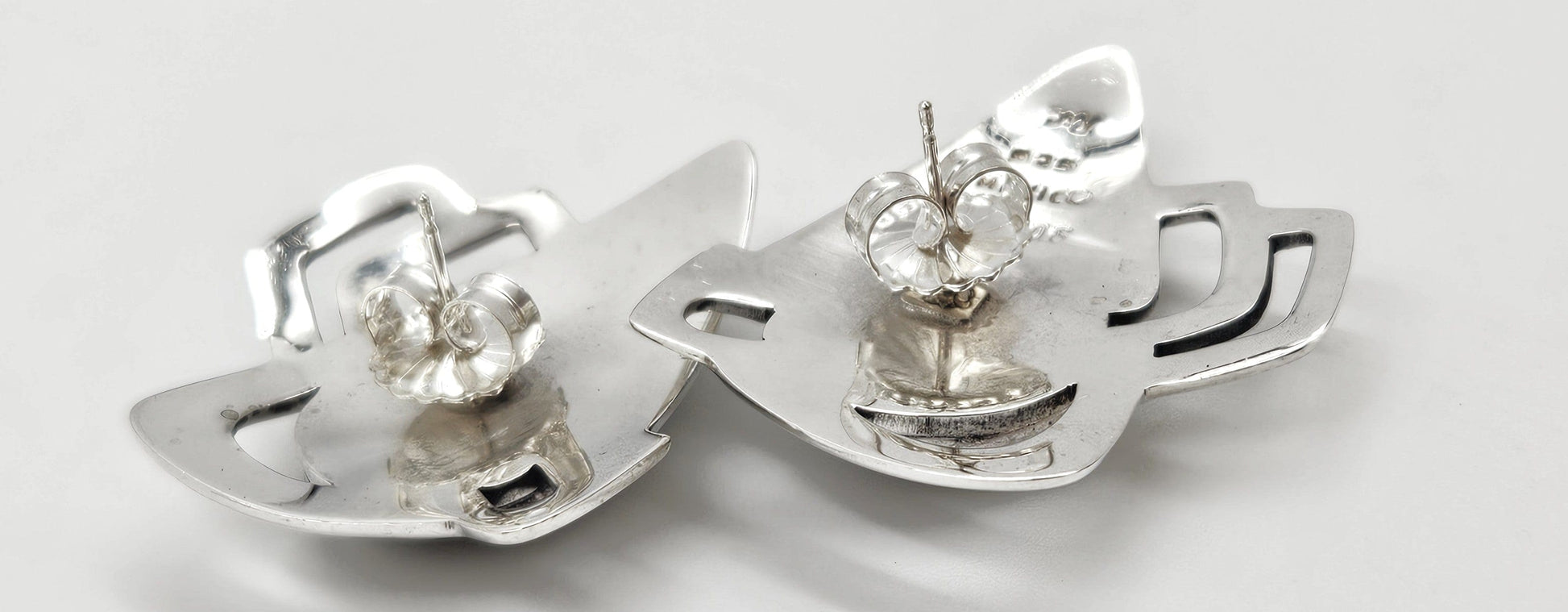 Erika Hult de Corral "Ric" Jewelry Erika Hult de Corral "Ric" Taxco Sterling Onyx Abstract Modernist Earrings 80s