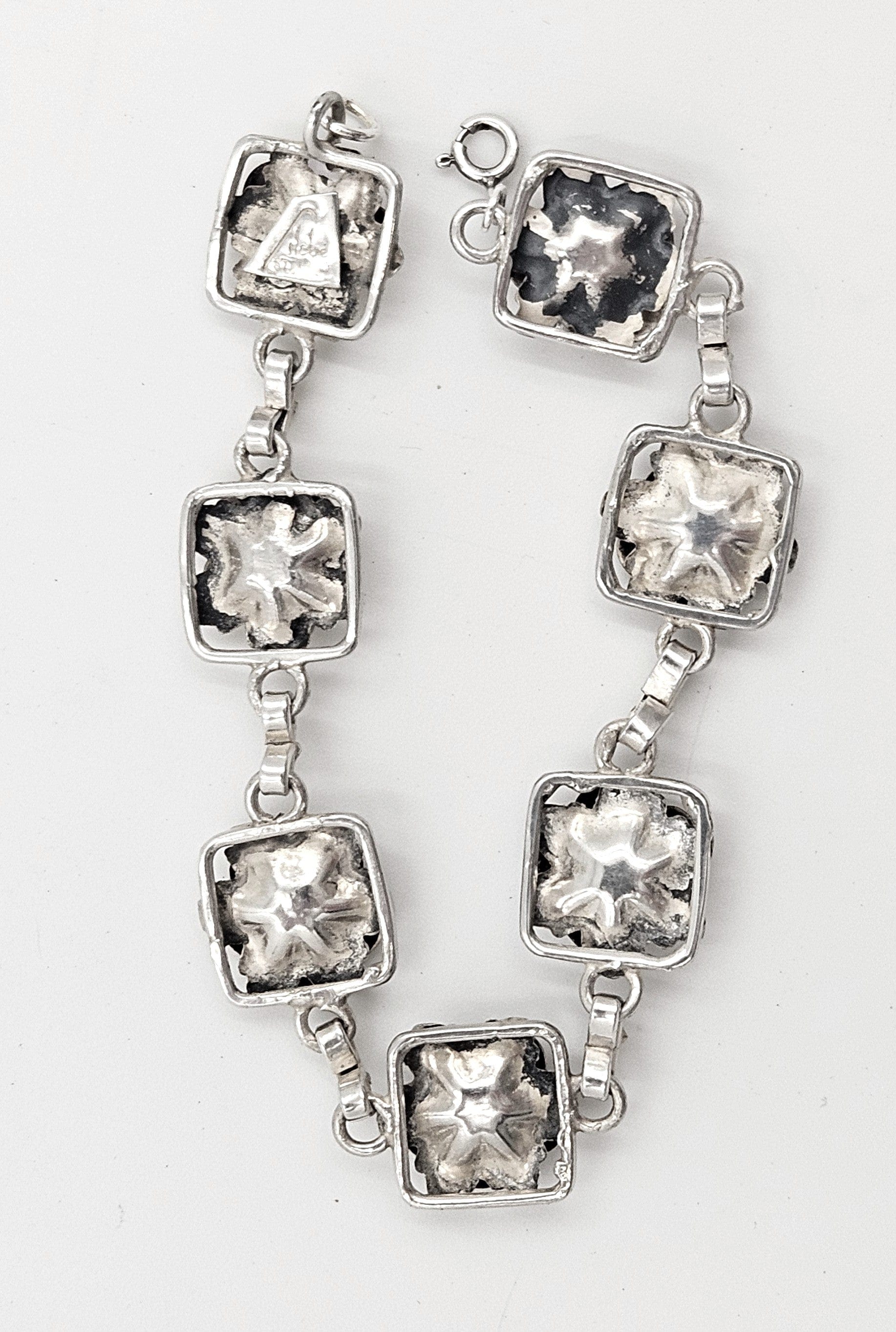 Hobé Sterling Jewelry Hobé et Cié Paris New York Sterling Silver Floral Panel Link Bracelet C. 1940's
