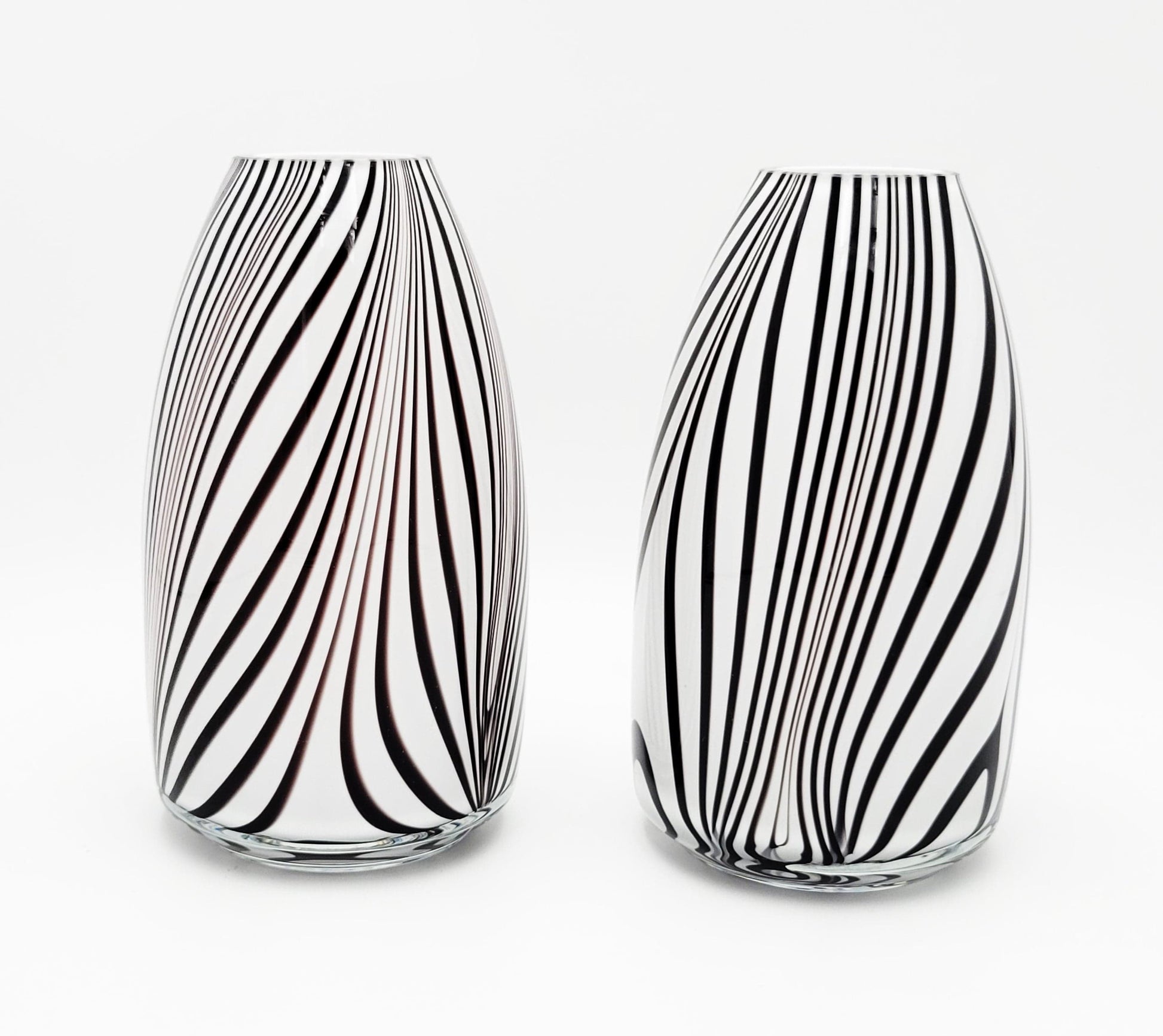 Murano Italy Vase Set of 2 Vintage Modernist Abstract Murano Hand Blown Art Glass Cased Vases